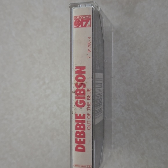 CASSETTE tape!! Debbie Gibson Out of the blue Perfect Vintage Gen X - Picture 5 of 7